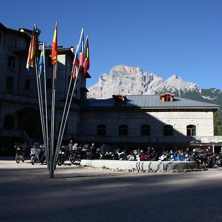 Th Borca Di Cadore - Park Hotel Des Dolomites Bagian luar foto