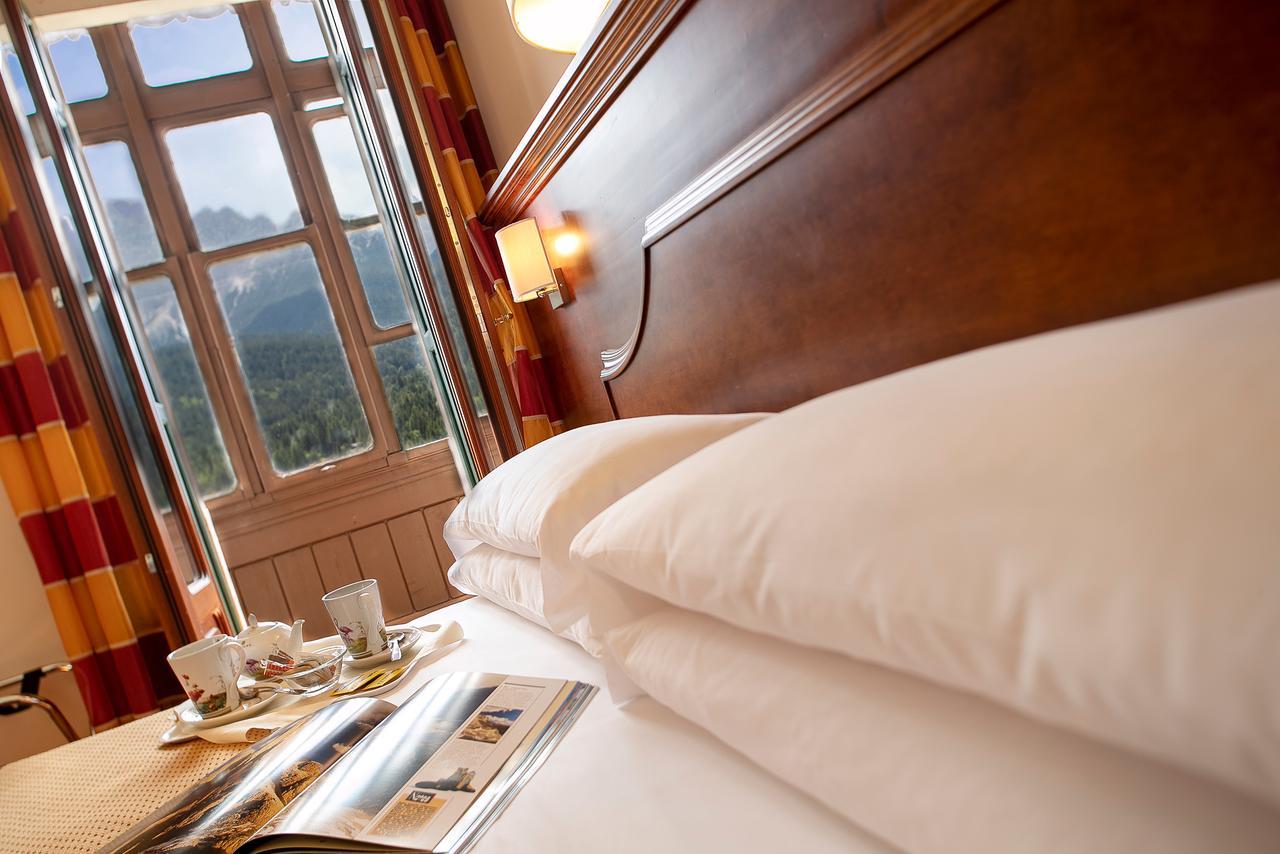 Th Borca Di Cadore - Park Hotel Des Dolomites Bagian luar foto